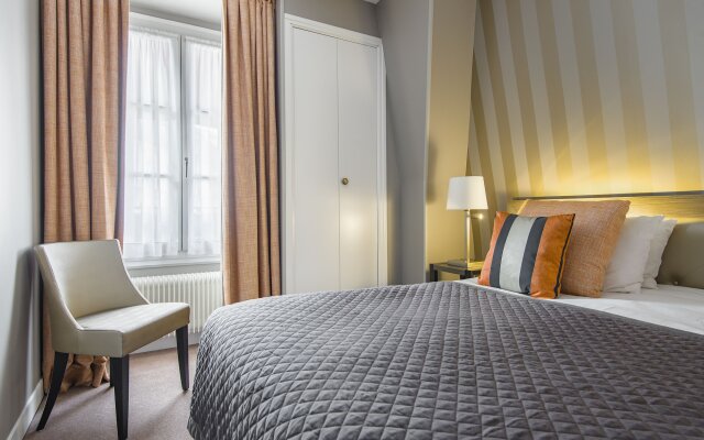 Hotel Eiffel Kennedy