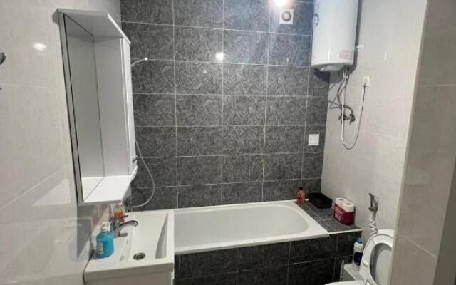 2-room studio-apartment on Chuykova 134a