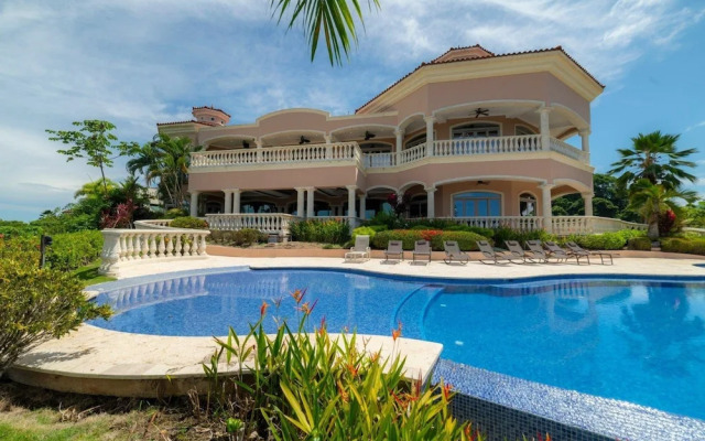 - Casa Garmus - 10 bdr Ocean View