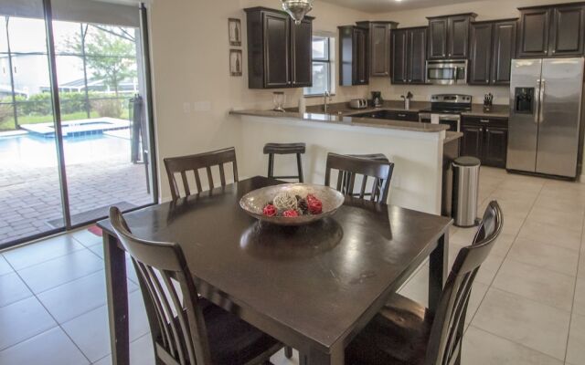 Champions Gate 9027 A