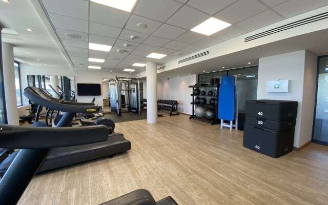 Radisson Hotel and Convention Centre OR Tambo Airport