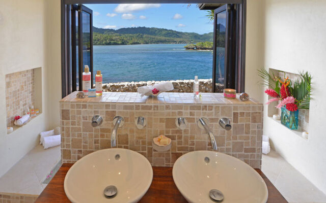 Wavi Island Villas