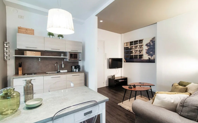 MyHomeInComo - Art Design Suites