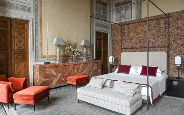 Palazzo Durazzo Suites