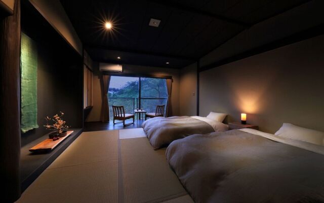 Oyado Morinone - Adults Only