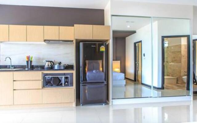 Naiharn Condominimum