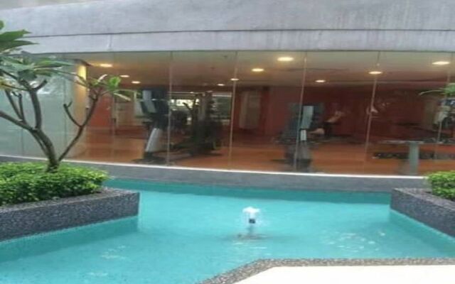 Pearl Suites Swiss Garden Residences