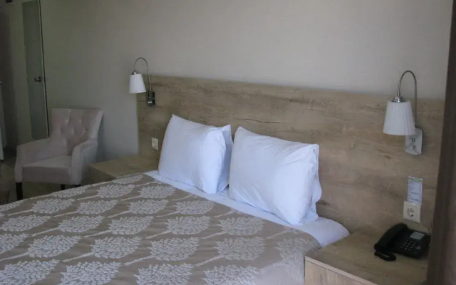 Otel Topcuoglu