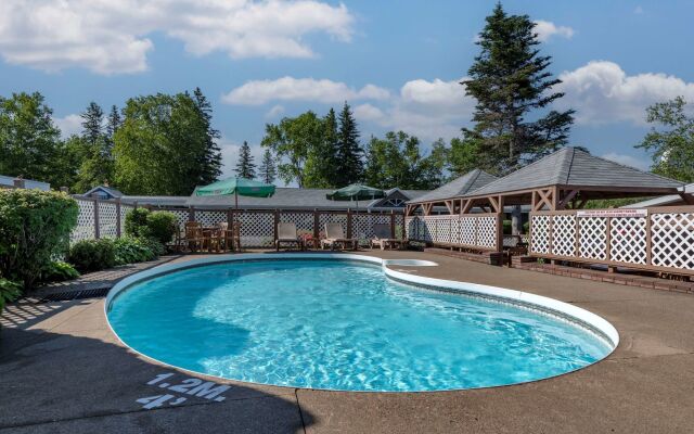 Danny’s Hotel Suites, SureStay Collection by Best Western