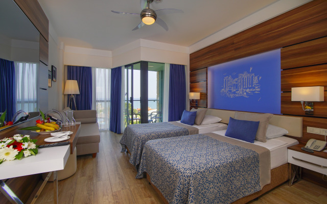 Limak Atlantis De Luxe Hotel & Resort