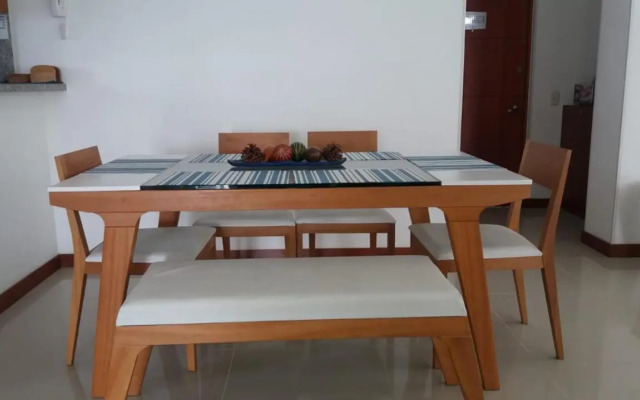 Zazue 504T2 vista al mar