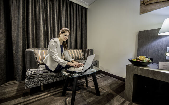 Rydges World Square