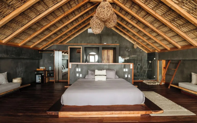 Naked Hotel Zipolite