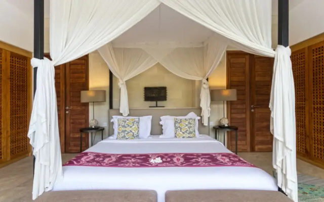 Villa for Rent in Bali 2084 – Guest Rooms – Kerobokan Kelod
