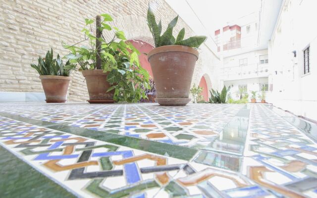 Deluxe Apartment in Altozano-Triana