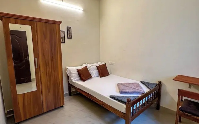 Molly's Hostel