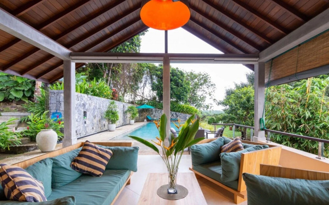 Elevated Villa Overlooking Tranquil Koggala Lake