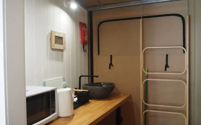 Magnetic Glamping