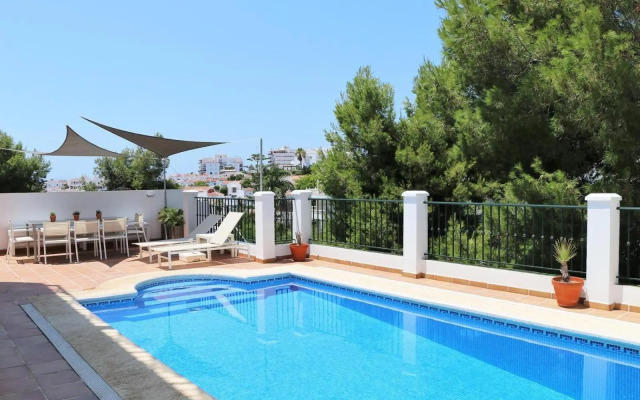 Villa 9 pers in Burriana Nerja