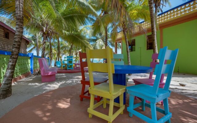 Palm Cove Cabins