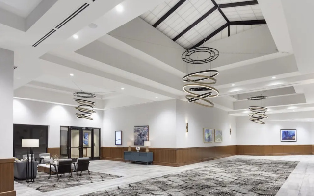 Lexington Lansing Hotel