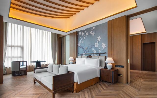 Holiday Inn Resort Mengding Mountain