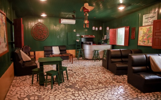 Amazonia Jungle Hotel