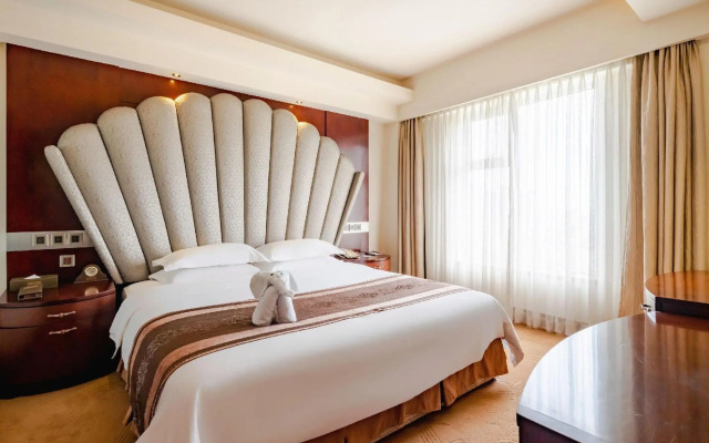 Ramada Chengdu North
