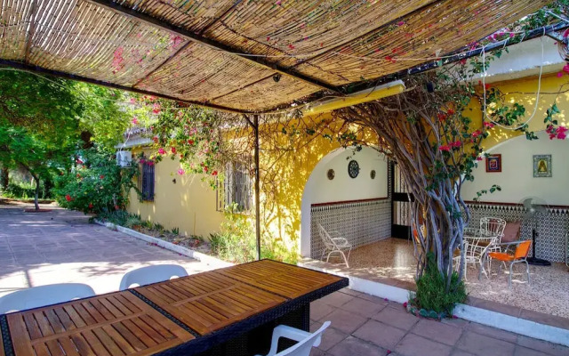 Casa Rural con Piscina Privada en Málaga