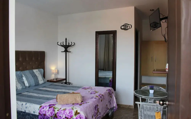 Huacachina Desert House