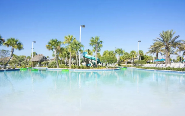 Fancy Family Home at Championsgate Chg101