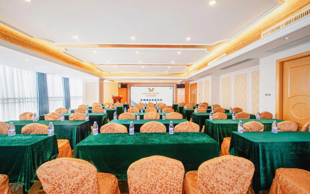 Vienna Hotel Dongguan Tangxia Garden Street