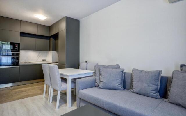 Continental Apartments