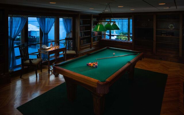 Coconut Malorie Resort Hotel, Ascend Hotel Collection