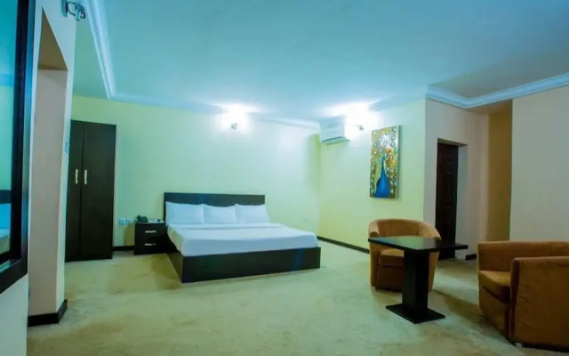 Frankeyz Haven Suites