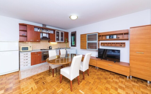 Amazing Apartment in Trogir With 1 Bedrooms and Wifi