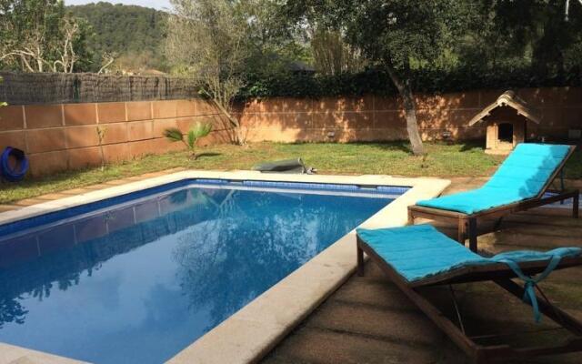 Stylish Spacious House in Crestatx