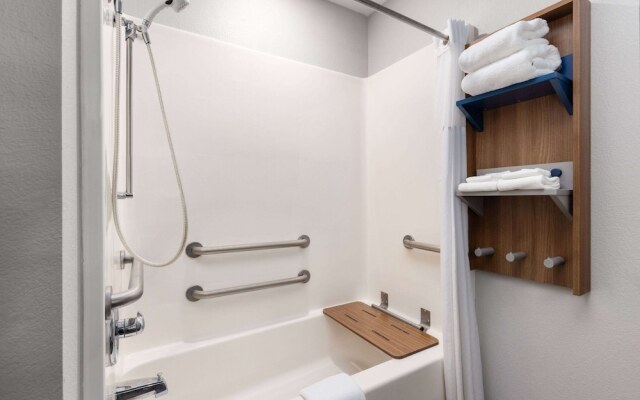 Microtel Inn And Suites Independence