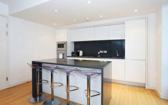 Modern 2bed with free Parking in the iconic Quartermile