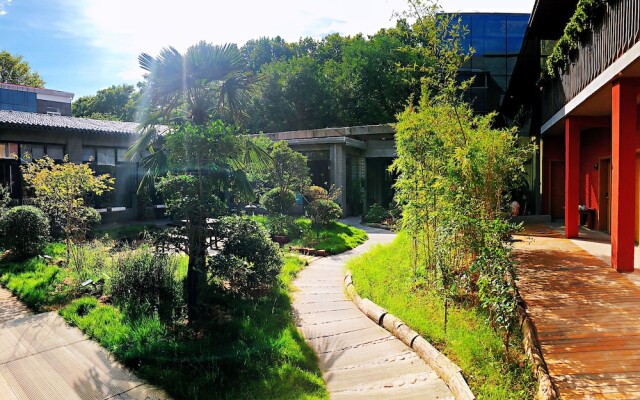 Luoyang Yijia International Youth Hostel
