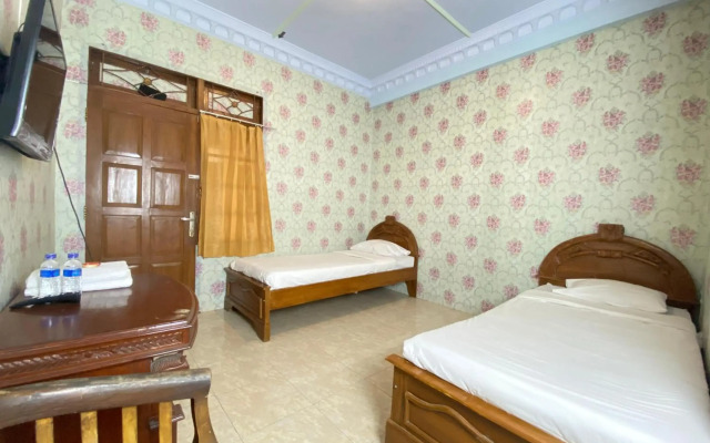 OYO 586 Hotel Wijaya