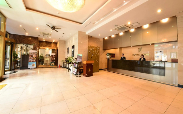 Hotel Lake