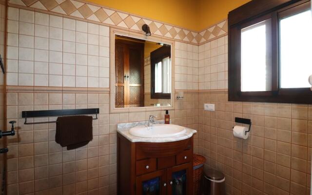 1148 Villa Miracosta