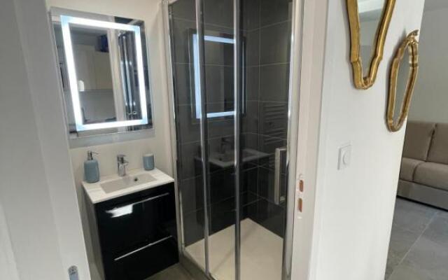 Studio Hirondelle Piscine-Sauna-Jacuzzi