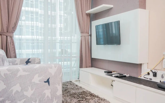Great Choice 1BR at Brooklyn Alam Sutera Apartment
