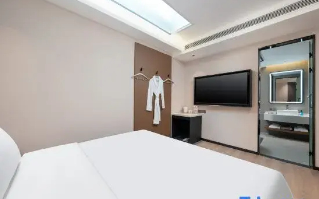 World Smart Hotel (Shandong Jianzhu Daxue Xueshan Wandaguangchang)