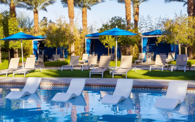 Club Wyndham Desert Blue