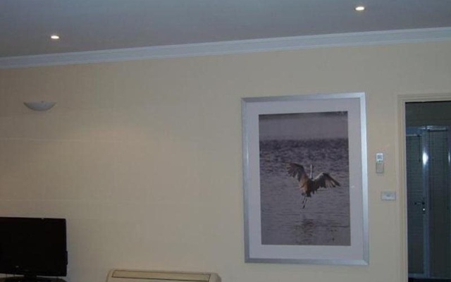 The Esplanade Kingston Beach Apartment – Guest Rooms – West Hobart