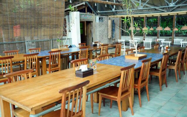 Desa Alamanis Resort Vila