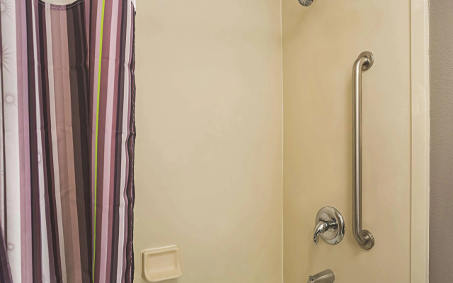 La Quinta Inn & Suites by Wyndham Seattle Bellevue/Kirkland